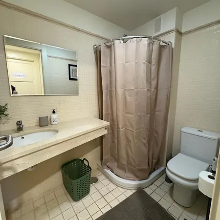 Ocean View Two Bedroom In Gigantes With Balcony And Pool Apartamento Puerto de Santiago (Tenerife)