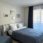 Ocean View Two Bedroom In Gigantes With Balcony And Pool Puerto de Santiago (Tenerife)