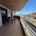 Apartament Ocean View Two Bedroom In Gigantes With Balcony And Pool